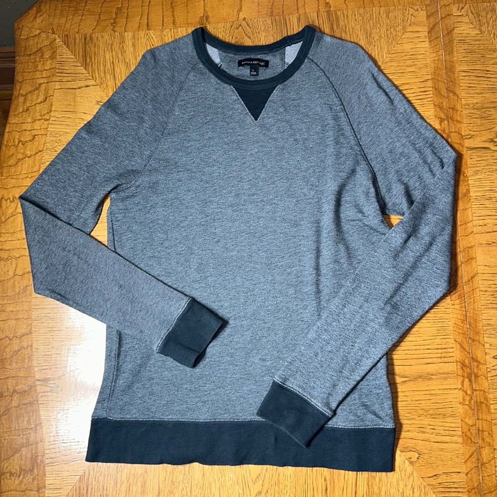 BANANA REPUBLIC Men’s Long Sleeve Top